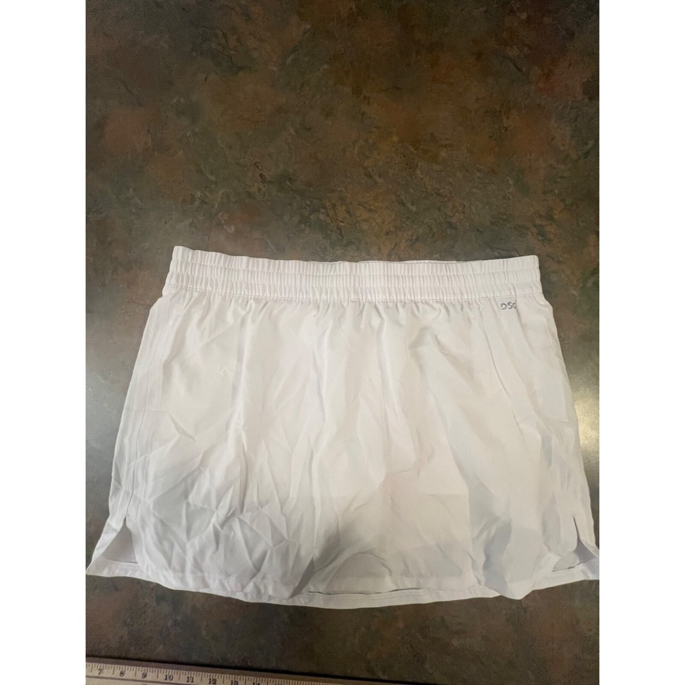 Womens DSG Pure White Mid-Rise Stride Skort - X Large